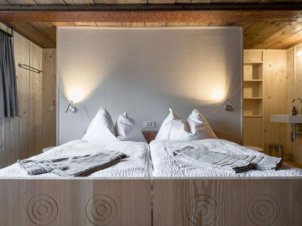 Poort A Poort Dorfhotel Grengiols エクステリア 写真