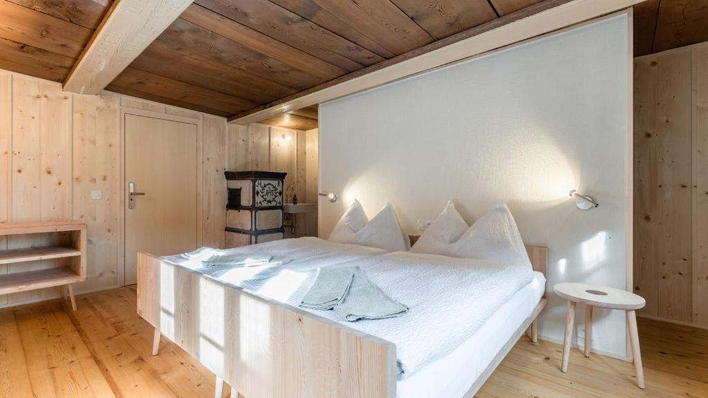 Poort A Poort Dorfhotel Grengiols エクステリア 写真